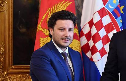 Crna Gora: Abazović tvrdi da njegovu smjenu potiče tvrtka umiješana u šverc cigareta