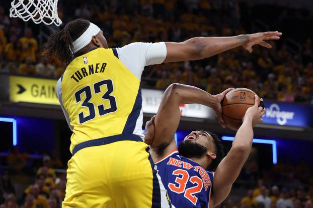 NBA: Playoffs-New York Knicks at Indiana Pacers