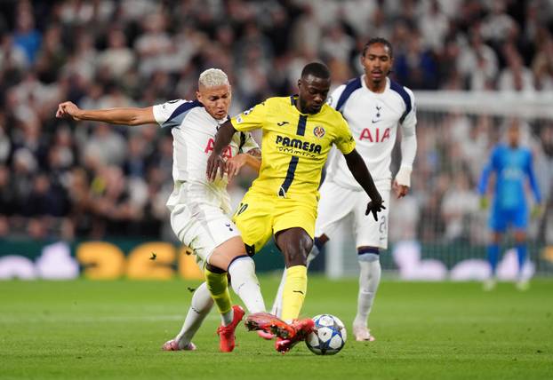 Tottenham Hotspur v Villarreal - UEFA Champions League - League Stage - Tottenham Hotspur Stadium
