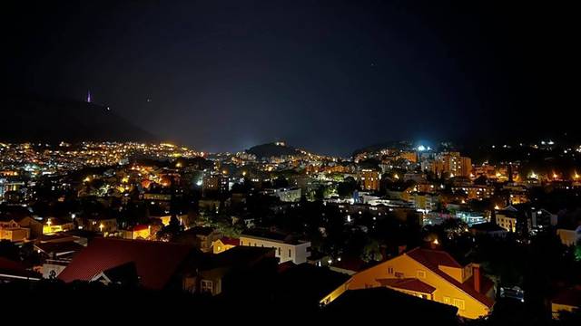 VIDEO Dubrovčane prestrašila snažna buka, vojni avioni u niskom letu preletjeli županiju