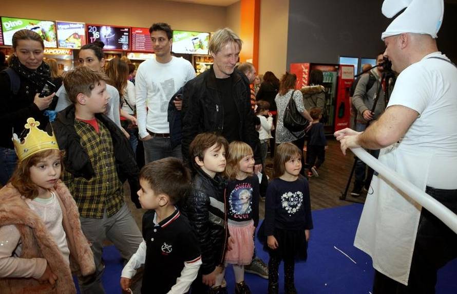 Štrumpfeta Ana Begić je svoju kći Lanu povela u Skriveno selo