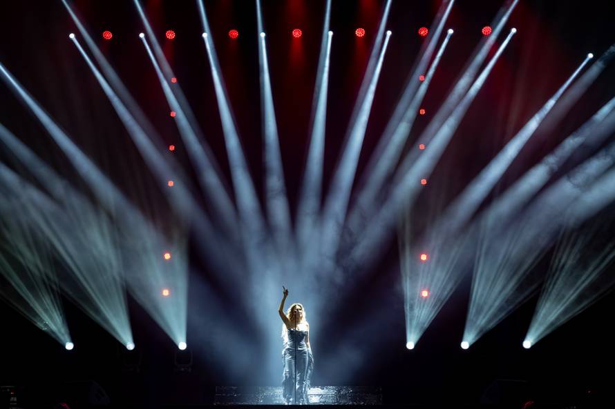 Senidah dolazi u Arenu Zagreb