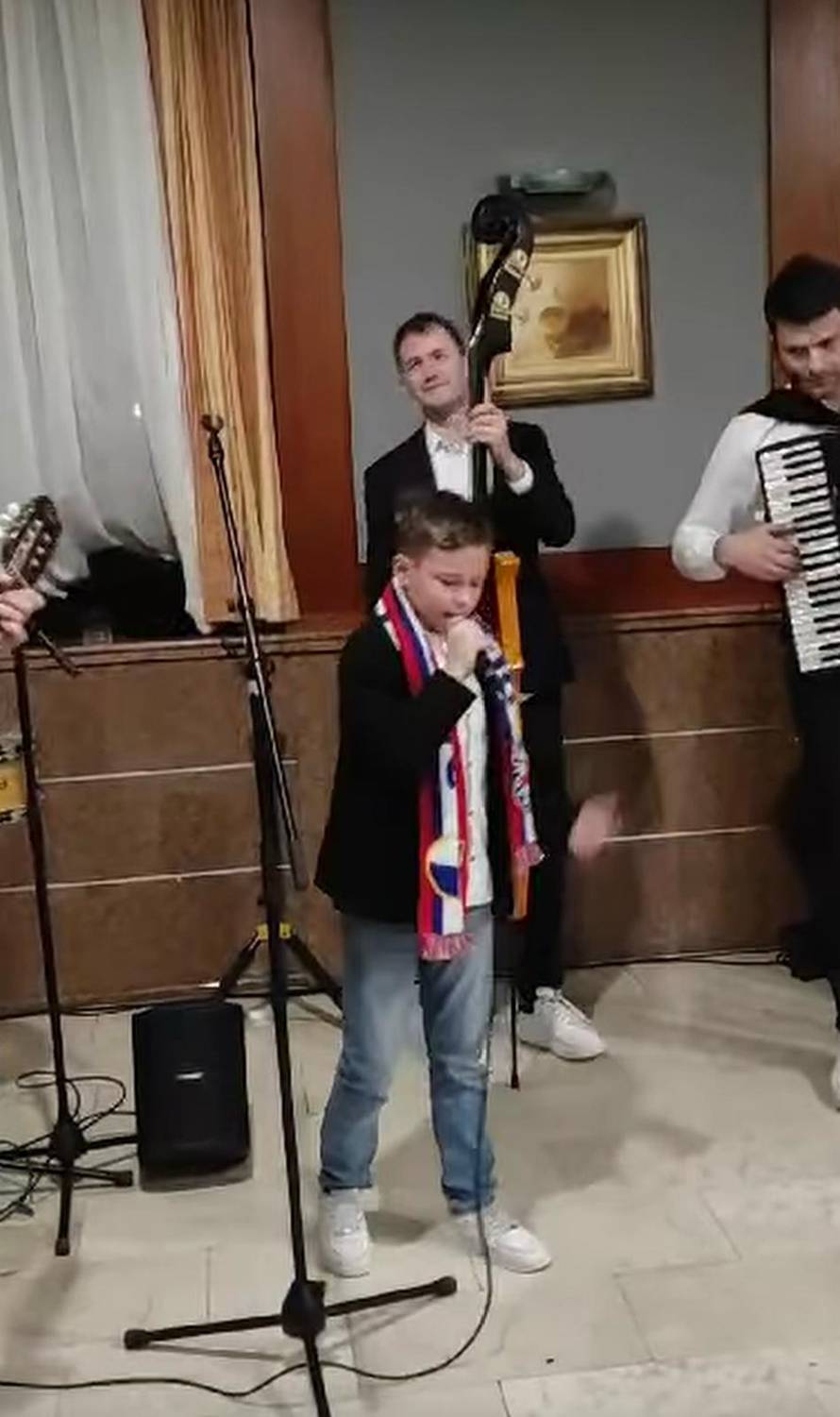 Marino koji je pobijedio u 'Voice Kidsu' zapjevao pjesmu s kojom je bio u finalu: 'On je mali Mišo'