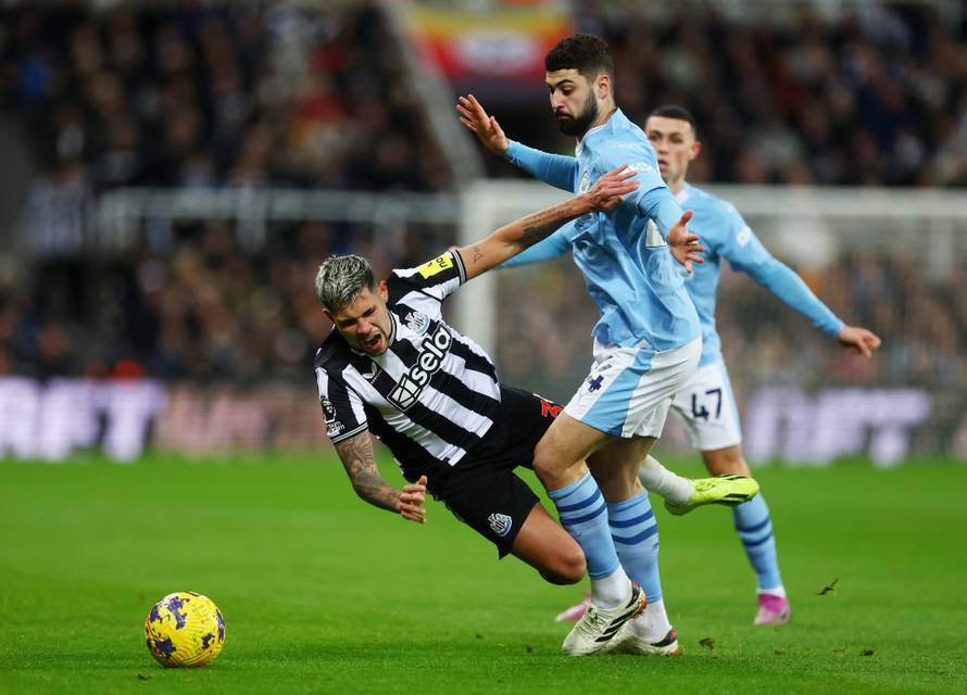 Premier League - Newcastle United v Manchester City