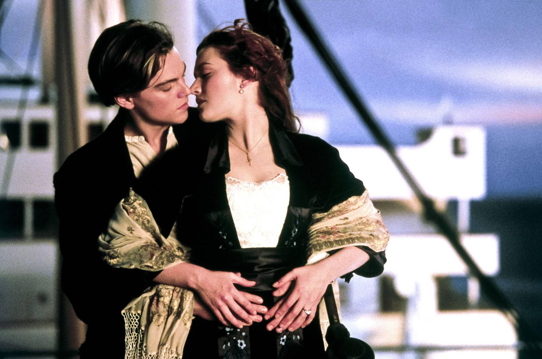 USA. Kate Winslet and Leonardo DiCaprio  in the (C)Paramount Pictures movie: Titanic (1997 ) . 2023 marks  Titanics 25th Anniversary Theatrical Release  .The remaster of the James Cameron classic is set to bereleased on February 10, 2023, and will be pr