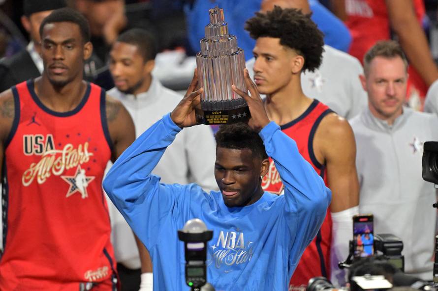 VIDEO Jokić ostao kratak u LA-u, suigrač promašio produžetak