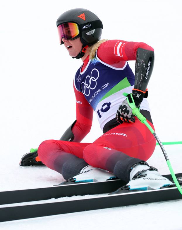Alpine Skiing - Women's Super-G