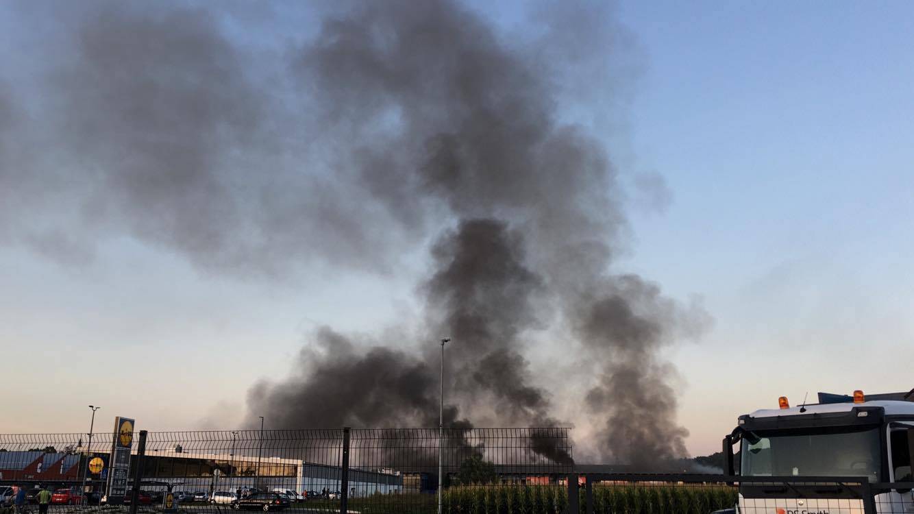 Buknuo je požar u zabočkoj tvornici tekstila Regeneracija