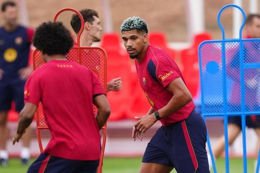 U&Zcaron;IVO Transferi: Barcelonin as odlazi na posudbu u Liverpool