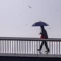 Južina će večeras donijeti obilnu kišu: Za većinu obale i otoke pali se narančasti meteoalarm