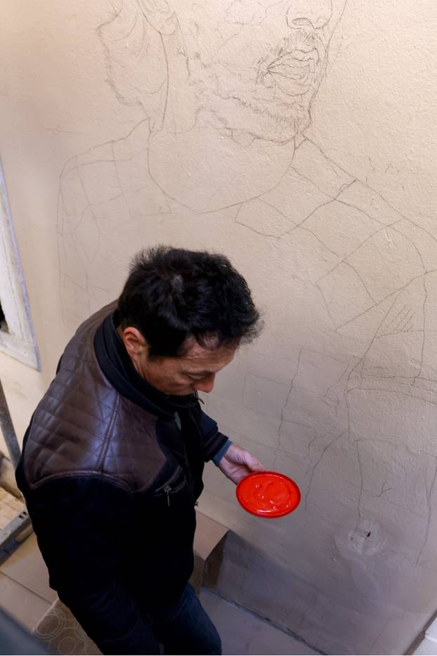 Zadar: Počela izrada murala s likom Luke Modrića