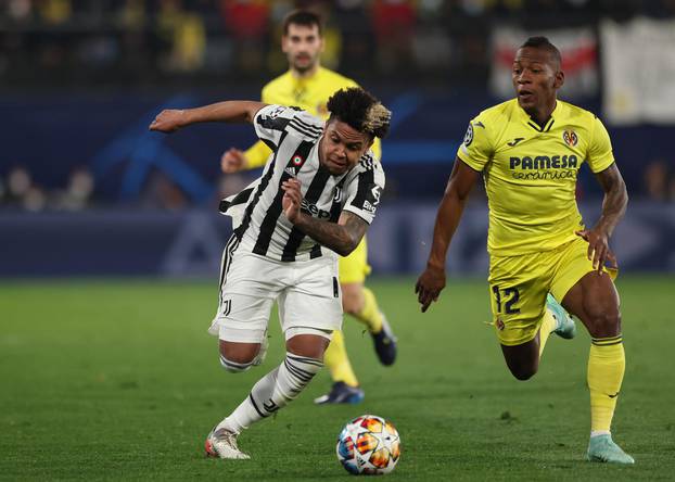 Villarreal v Juventus - UEFA Champions League - Round of 16 - 1st Leg - Estadio de la Cerámica