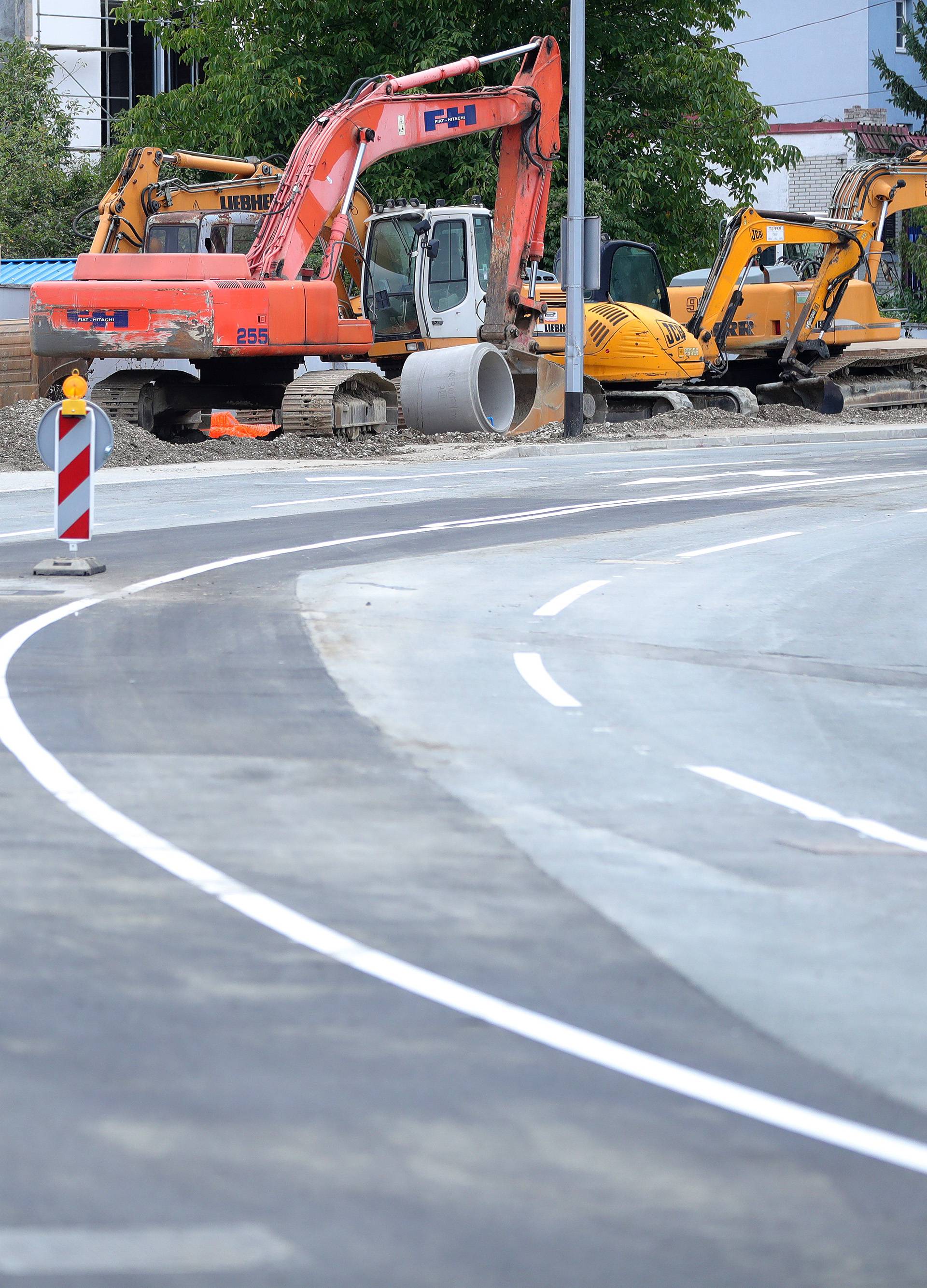 Zagreb:  GradonaÄelnik BandiÄ pustio u promet Ulicu Velimira Å korpika