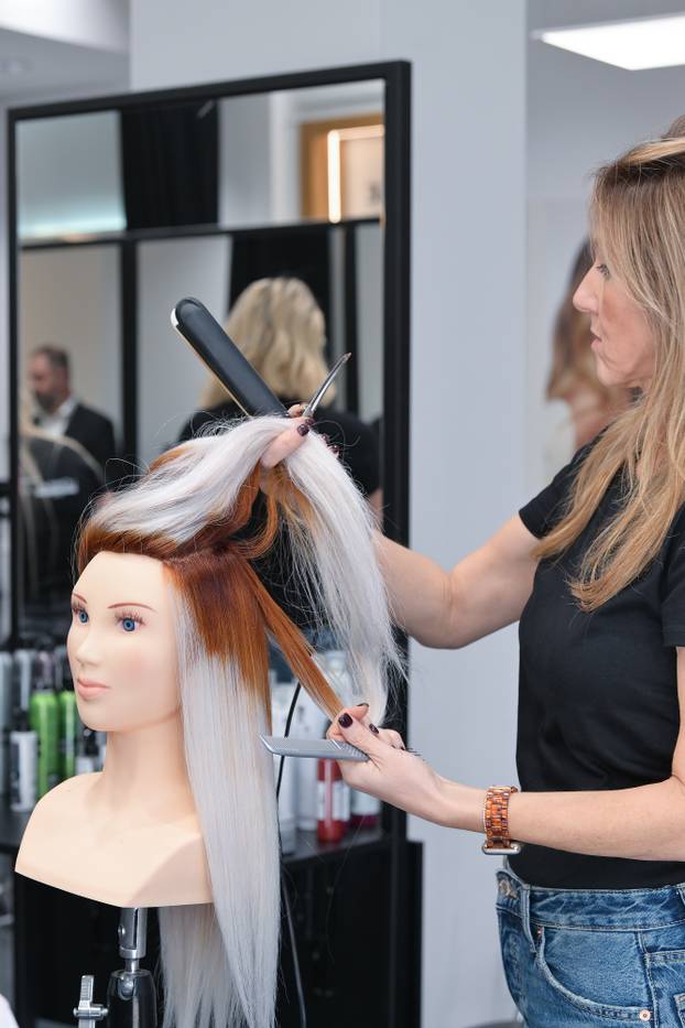 Zagreb: Predstavljanje hrvatske frizerske reprezentacije koja će nastupiti na Svjetskom prvenstvu