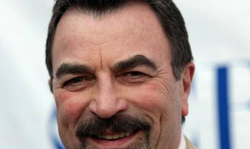 Tom Selleck se poskliznuo sa stijene na ranču i iščašio lakat