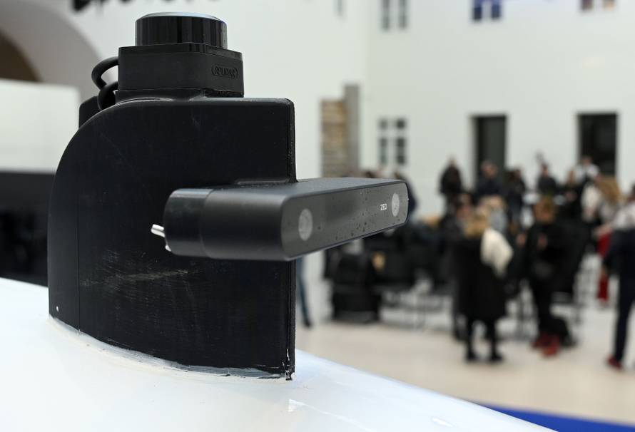 Zagreb: IRB, Telemach i DIH Innovamare predstavili plovilo koje će čistiti Jadransko more