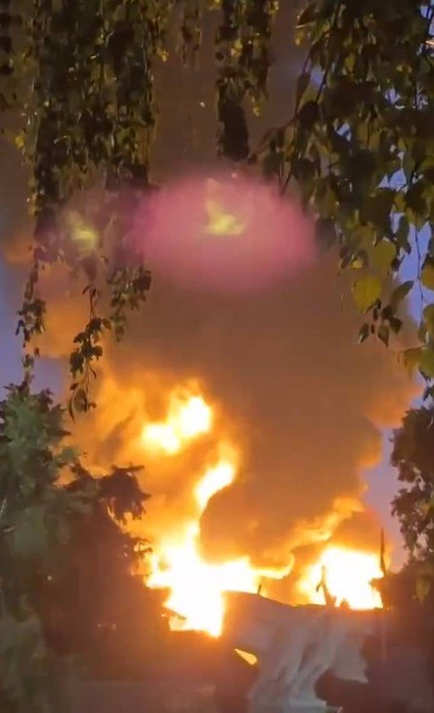 Masovni napad: 86 dronova na Putinov rodni grad! Rušili su ih