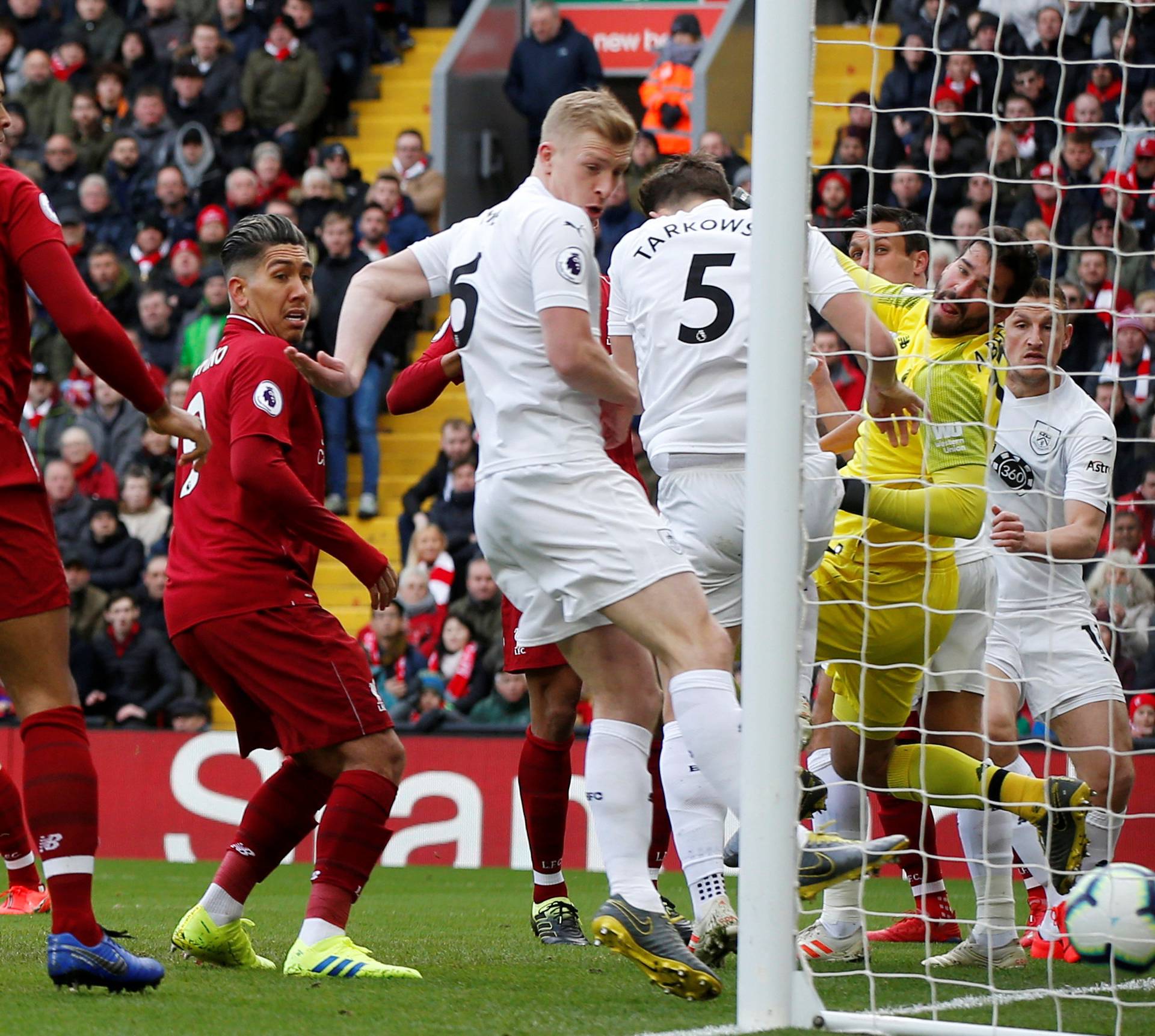 Premier League - Liverpool v Burnley