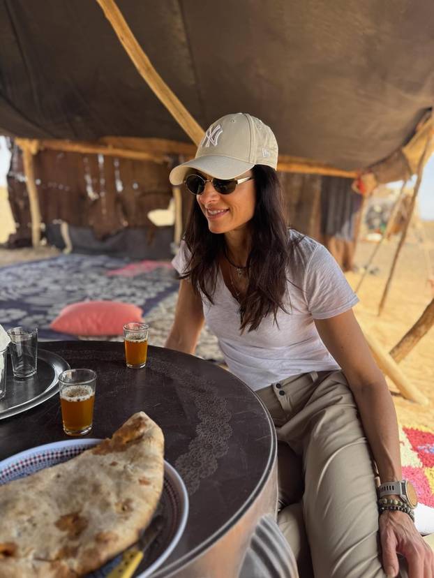 FOTO Slavna tenisačica prkosi godinama. Zavela Trumpa, a sad ljubi 18 godina mlađeg?