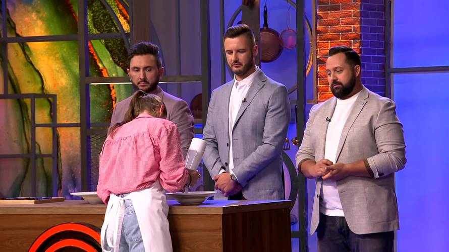 Novi  zadatak u 'Masterchefu':  Evo i čiji je tanjur ovoga puta nasmijao  Marija Mihelja