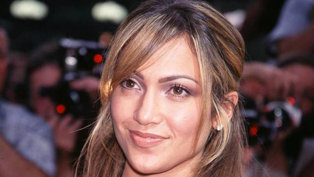 New York: 24.7.1969. ro?ena Jennifer Lopez