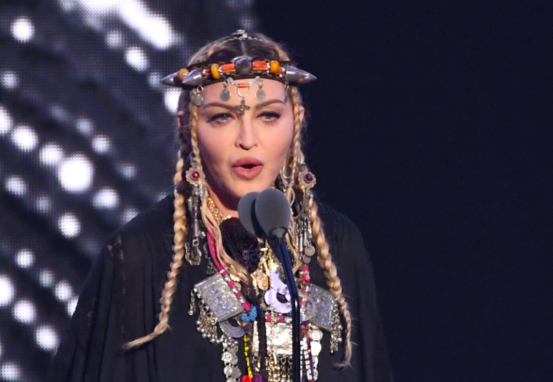 Madonna još uvijek slaba: 'Ona je radila 12 sati dnevno za tu turneju, previše se forsirala...'