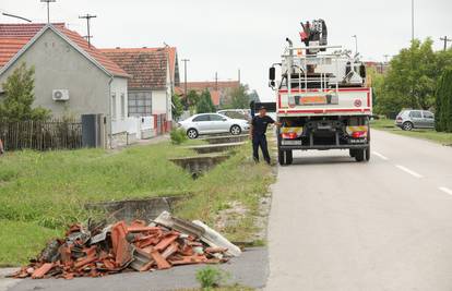 Na području Slavonije  još 2400 korisnika bez struje, potpunu uspostavu očekuju u srijedu