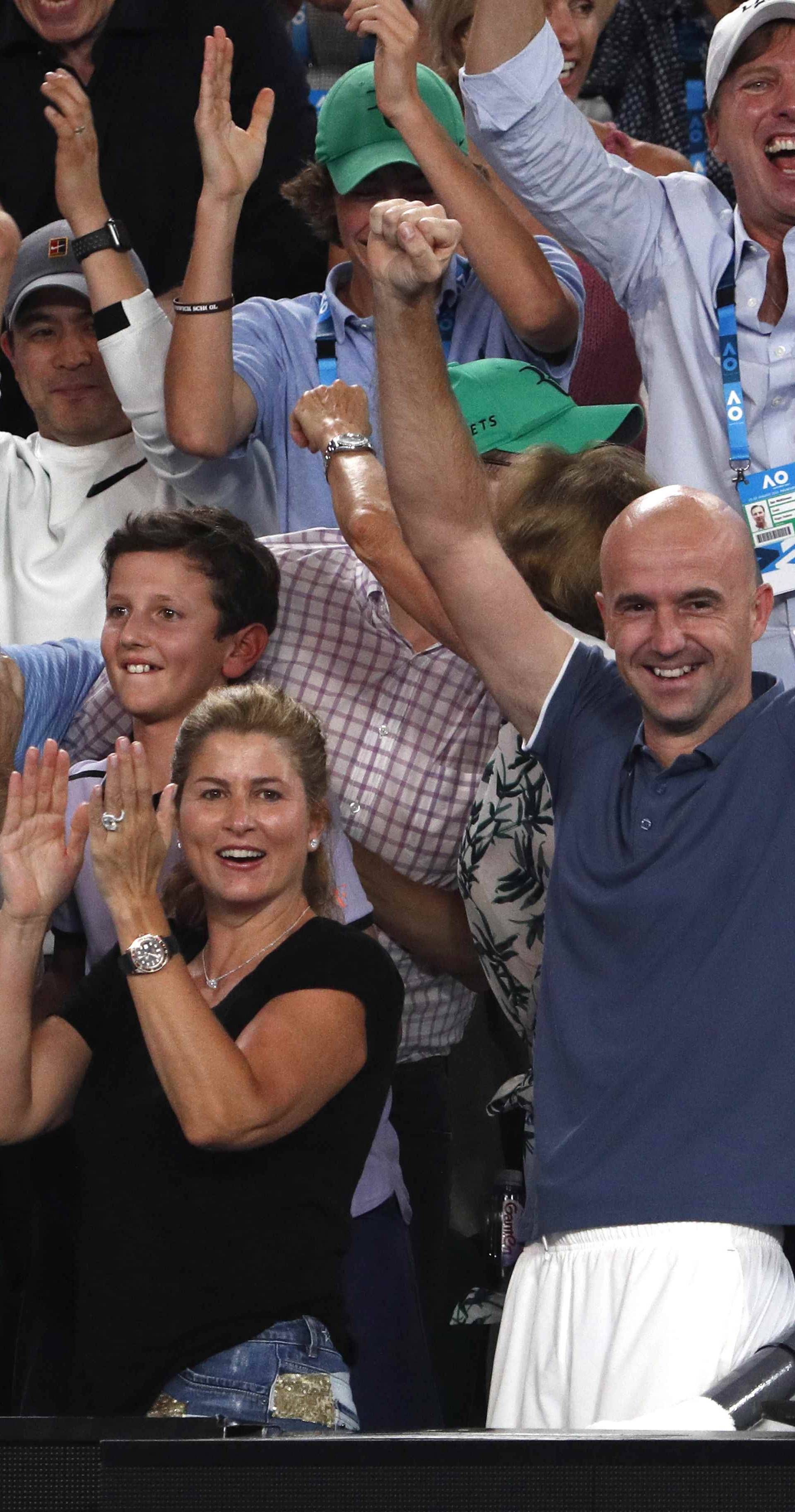 Tennis - Australian Open - Men's singles final - Rod Laver Arena, Melbourne, Australia