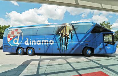 Dinamo zbog korona virusa u Austriju putuje s tri autobusa