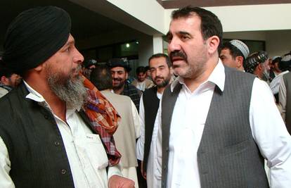 Afganistan: Tjelohranitelj ubio brata predsjednika Karzaija