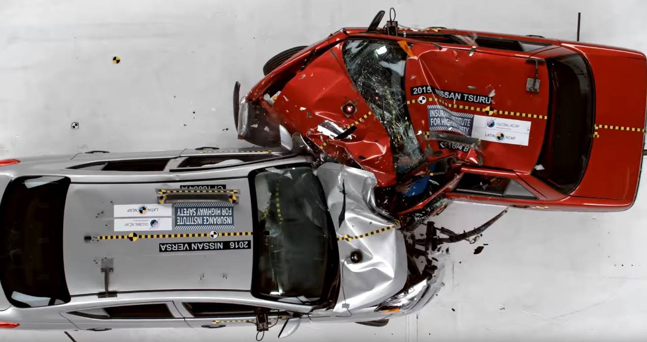 Užasna snimka pokazuje zašto Nissanov auto odlazi u povijest