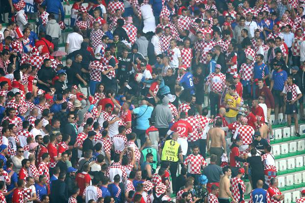 Czech Republic v Croatia - Group D: UEFA Euro 2016