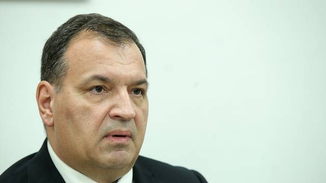 Beroš: Nemam aposlutno nikakav problem s pobačajem