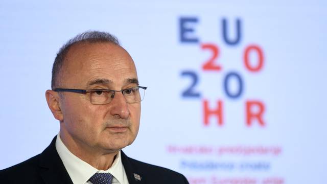 Ministar Grlić Radman obratio se medijima nakon videokonferencije Ministara vanjskih poslova