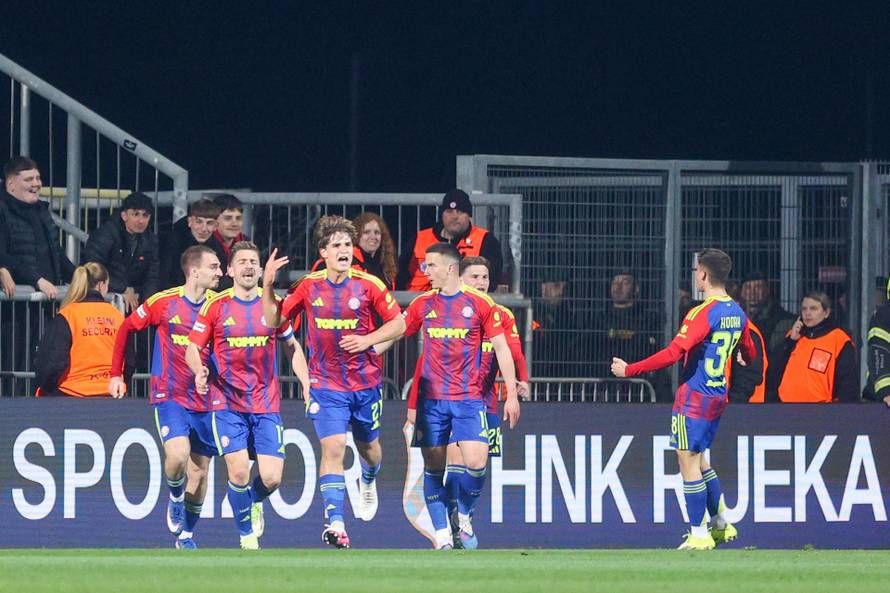 Susret Rijeke i Hajduka u četvrtfinalu Hrvatskog nogometnog kupa