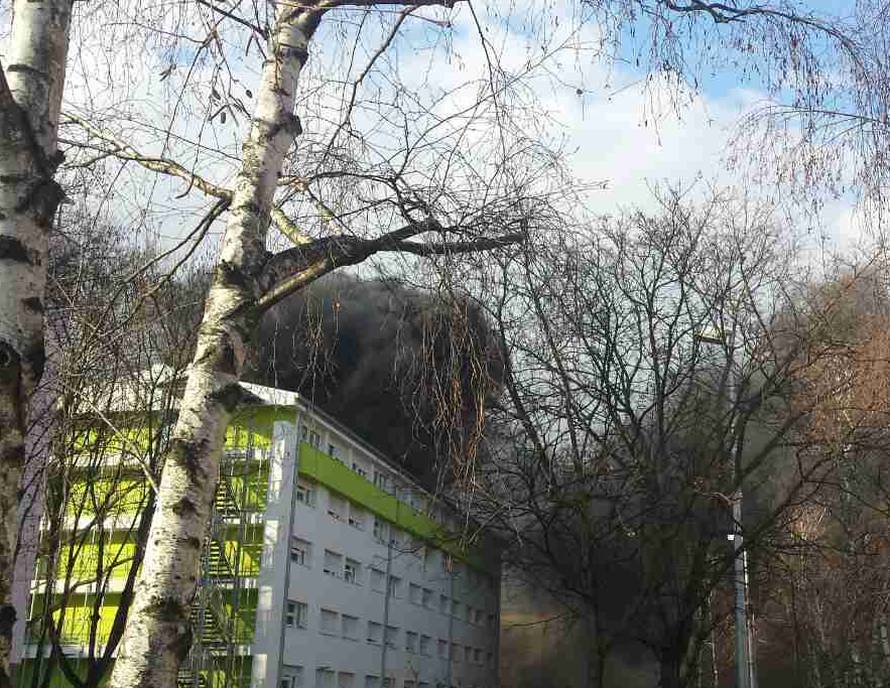 Požar u studentskom domu, u metežu je stradala prolaznica