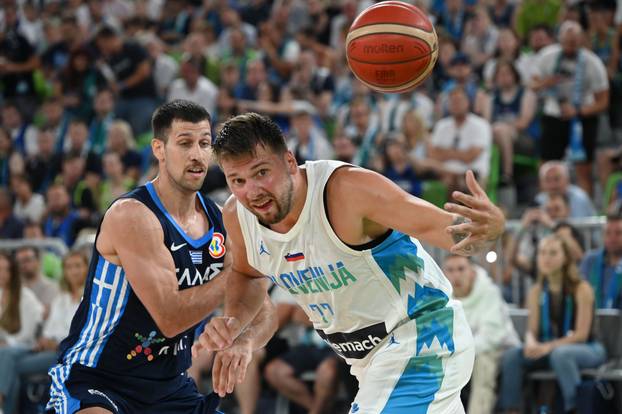 Ljubljana: Prijateljska košarkaška utakmica Slovenija - Grčka 