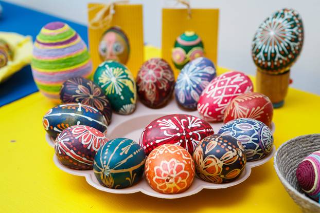 Zagreb: U Etnografskom muzeju Slavica Moslavac održala je radionicu bojanja pisanica