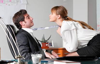 Škakljive situacije na poslu: Što reći i kako dobro reagirati?