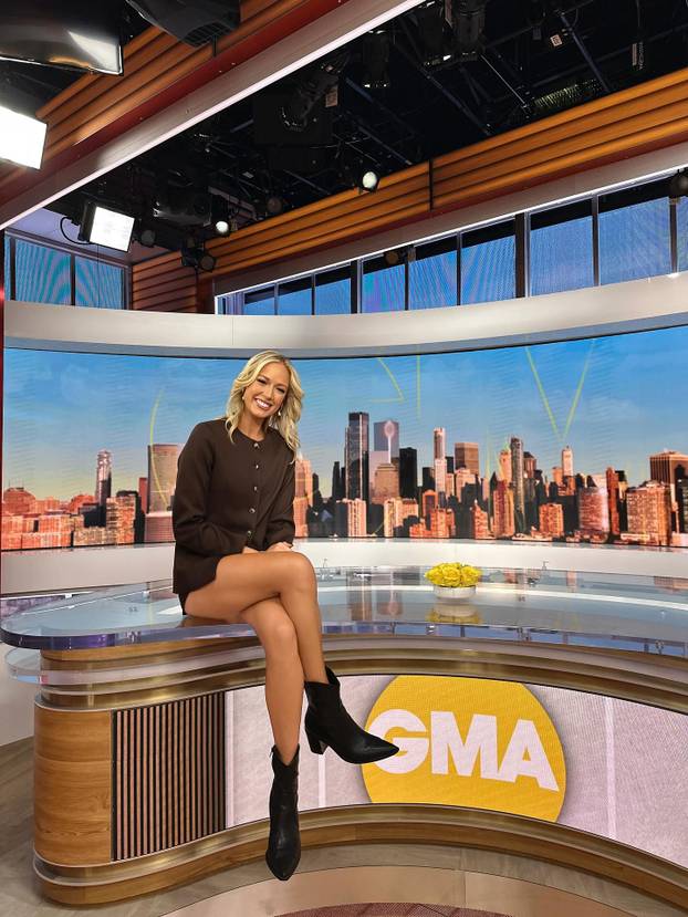 FOTO Ona je 'žena s farme', a jednim potezom osigurala si je milijune. E da, fotić ju obožava