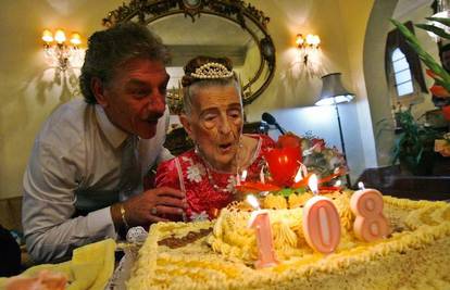 Starica za 108. rođendan zaželjela da joj vrate nakit