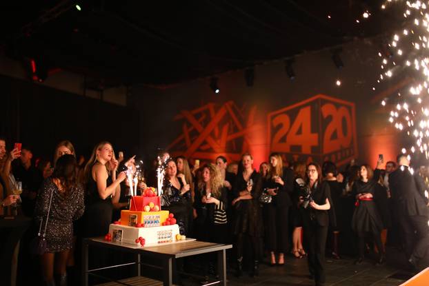 Zagreb: Slavljenička torta na proslavi 20. rođendana 24sata