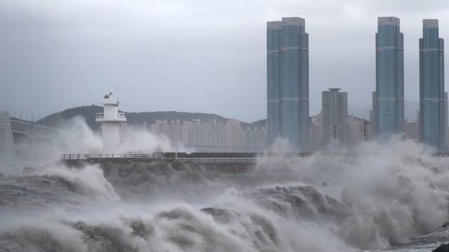 High waves caused by Typhoon Haishen crash at seawall in Busan