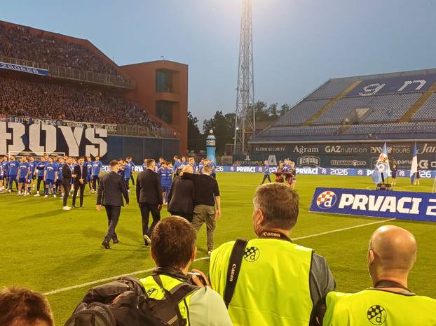 FOTO Pogledajte veliko slavlje Dinamove duple krune pred punim maksimirskim tribinama