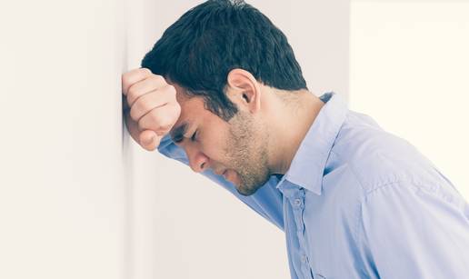 Je li vas stres doveo do ruba? Klju&ccaron;ni znakovi da &cacute;ete 'puknuti'