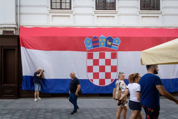 Atmosfera u Vukovaru uoči koncerta Marka Perkovića Thompsona