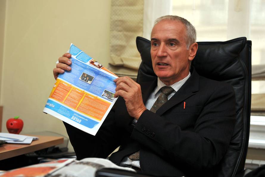 Kajao se što je glasao za HDZ, a prihvaća fotelju u New Yorku