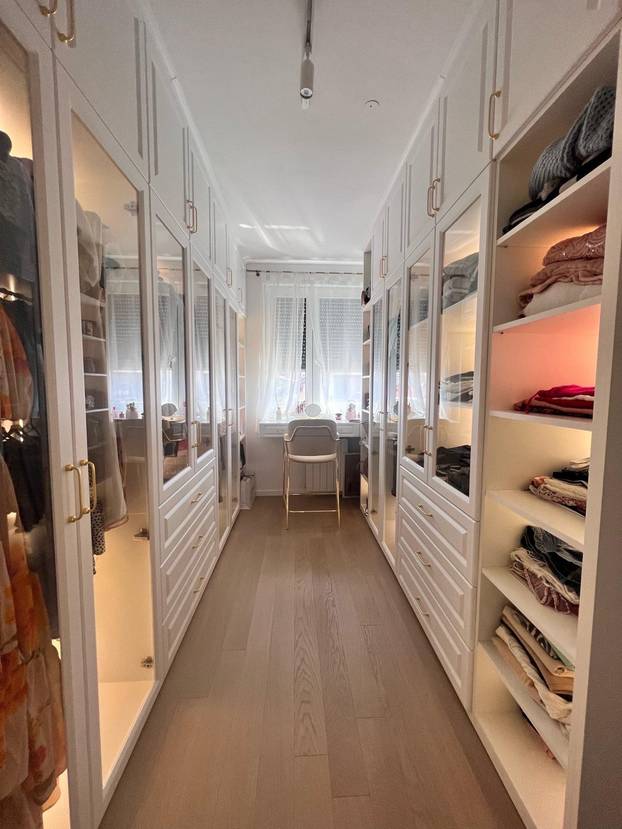 Prodaje ga nakon prekida veze: Zavirite u stan Katarine Baban