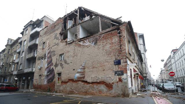 Inspektorat: Sutra kreće rušenje uništene zgrade u Petrinjskoj