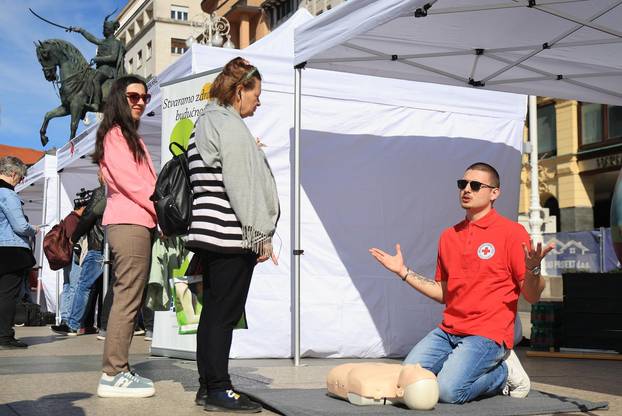 Zagreb: Obilježavanje Svjetskog dana zdravlja na Trgu bana Josipa Jelačića